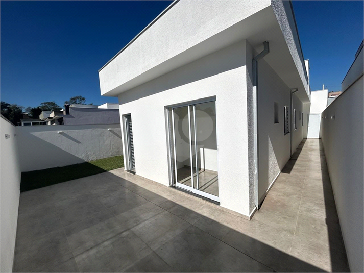 Foto REO1104417