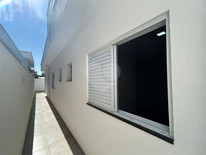 Foto REO1104417