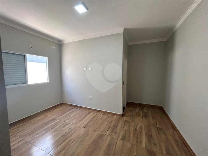 Foto REO1104417
