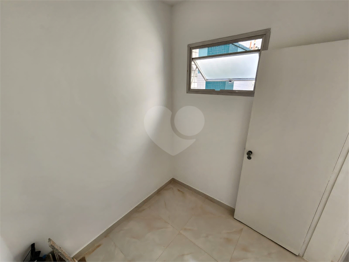 Foto REO1104422