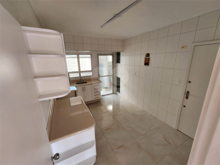 Foto REO1104422