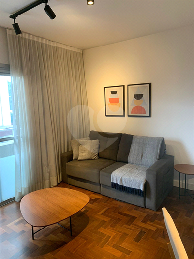 Foto REO1104430