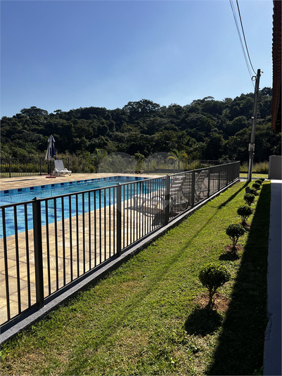 Foto REO1104437