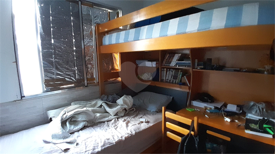 Foto REO1104441
