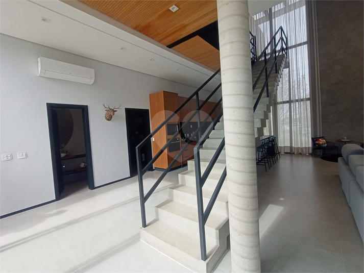 Foto REO1104442