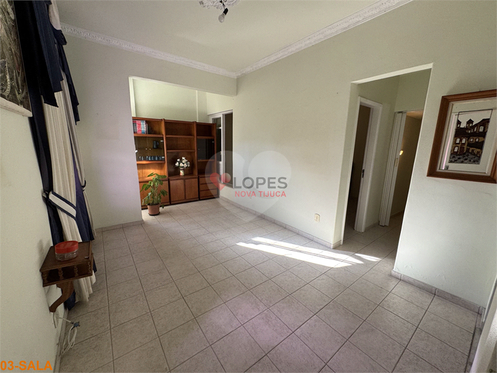 Foto REO1104447