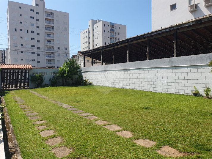 Foto REO1104450