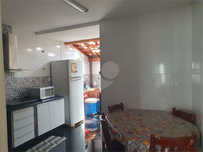 Foto REO1104450