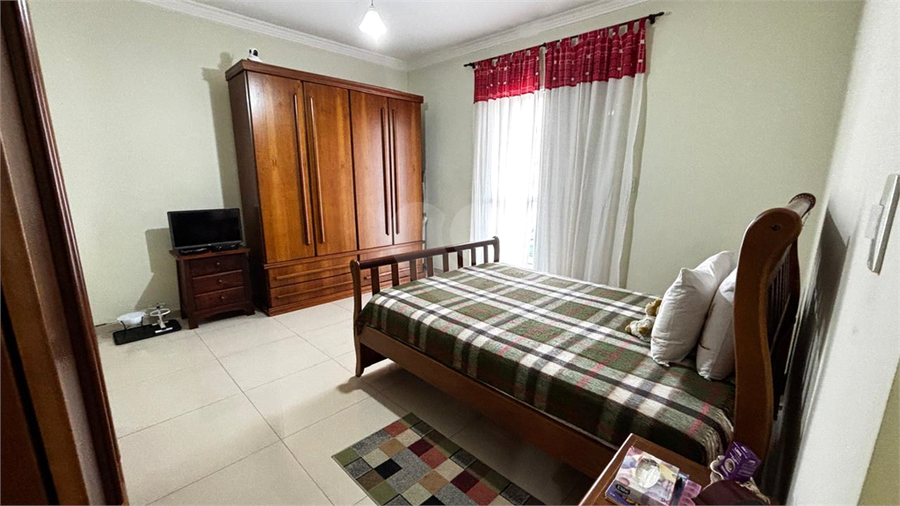Foto REO1104471