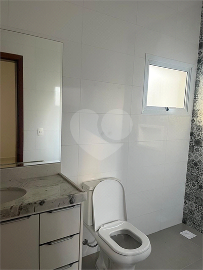 Foto REO1104480