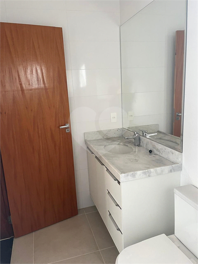 Foto REO1104482