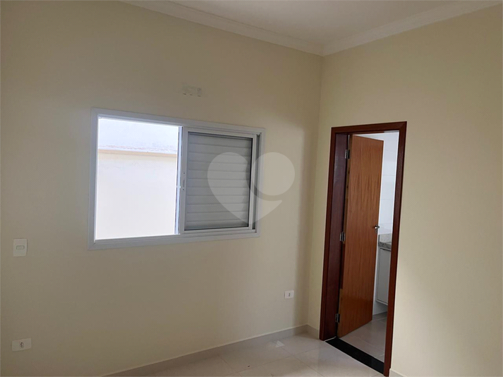 Foto REO1104482