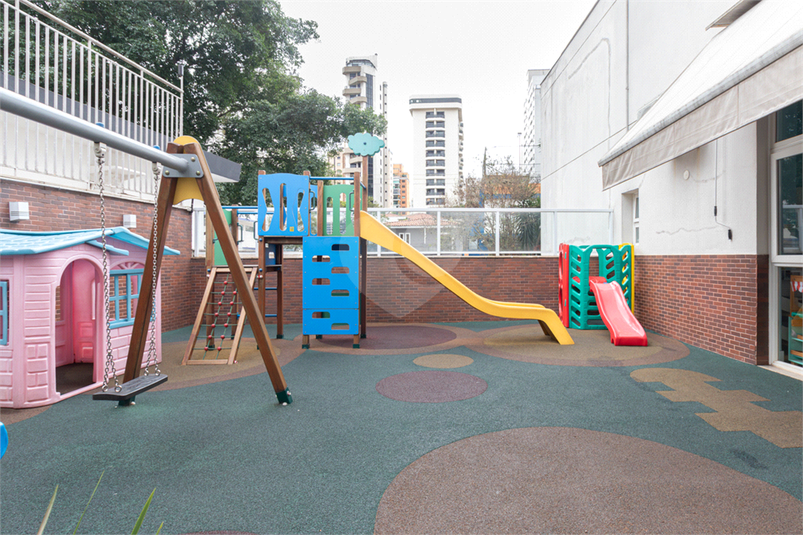 Foto REO1104489