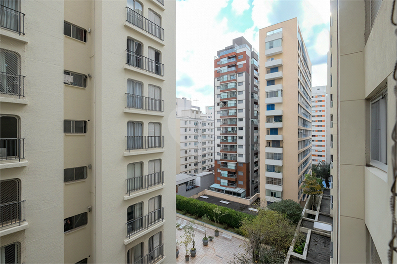 Foto REO1104493