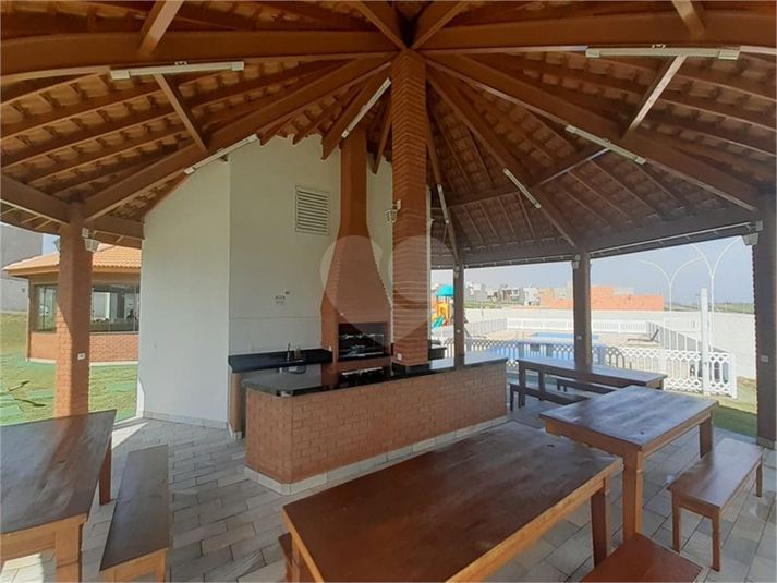 Foto REO1104505