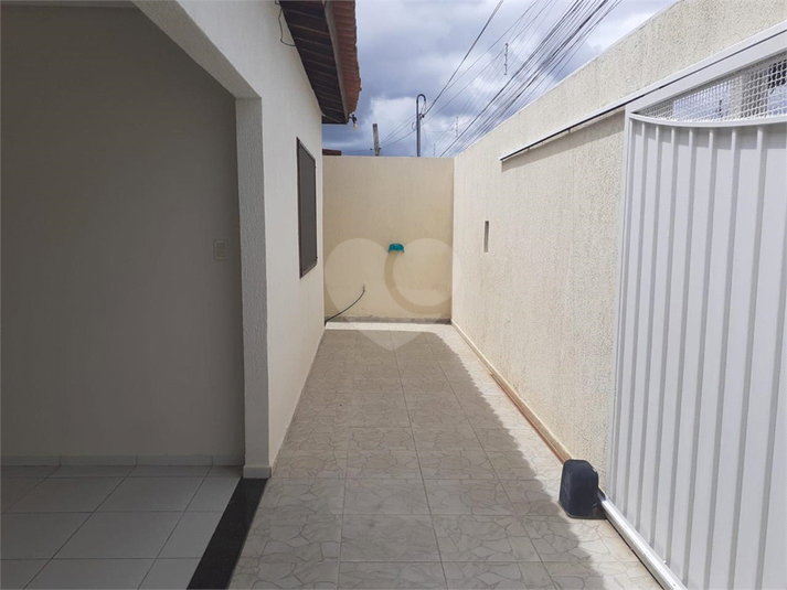 Foto REO1104515