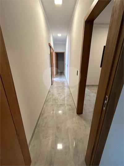 Foto REO1104529