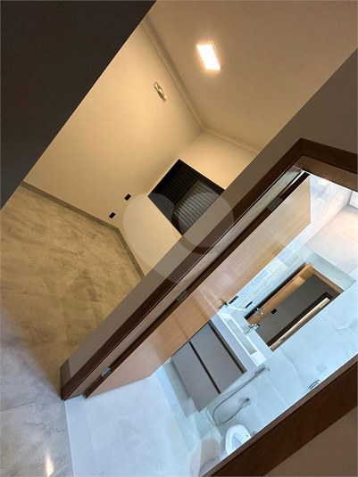 Foto REO1104529