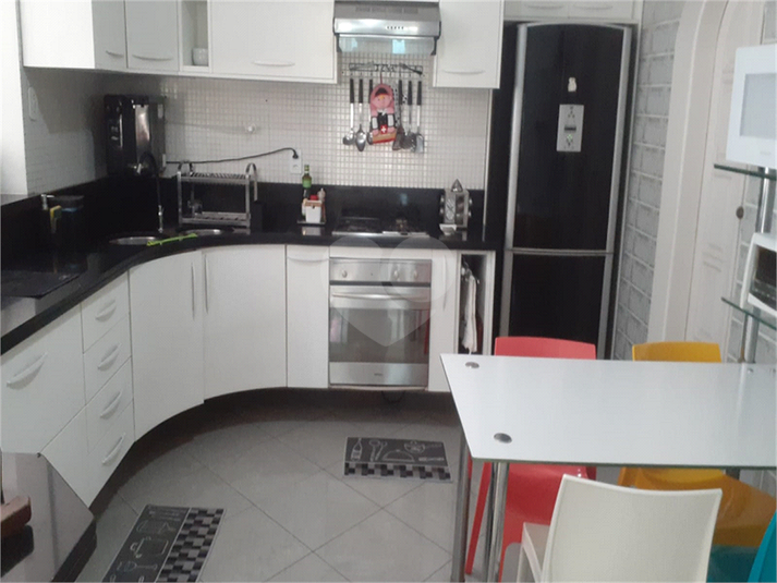 Foto REO1104531
