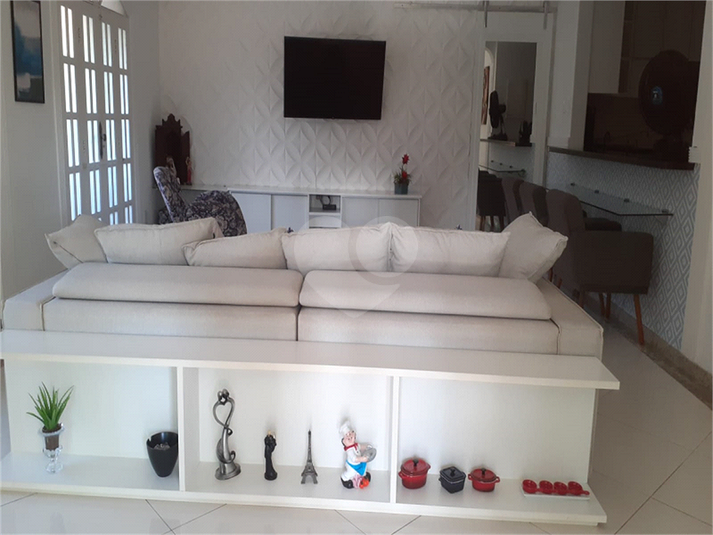 Foto REO1104531