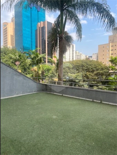 Foto REO1104535