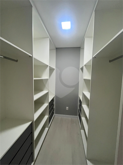 Foto REO1104538