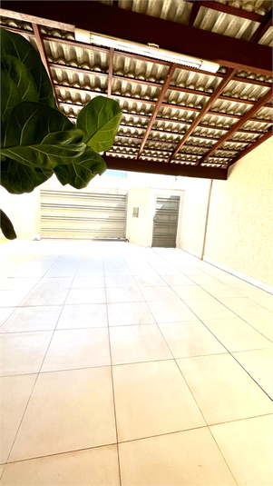 Foto REO1104554