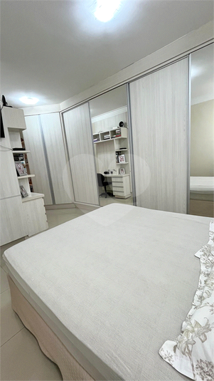 Foto REO1104554