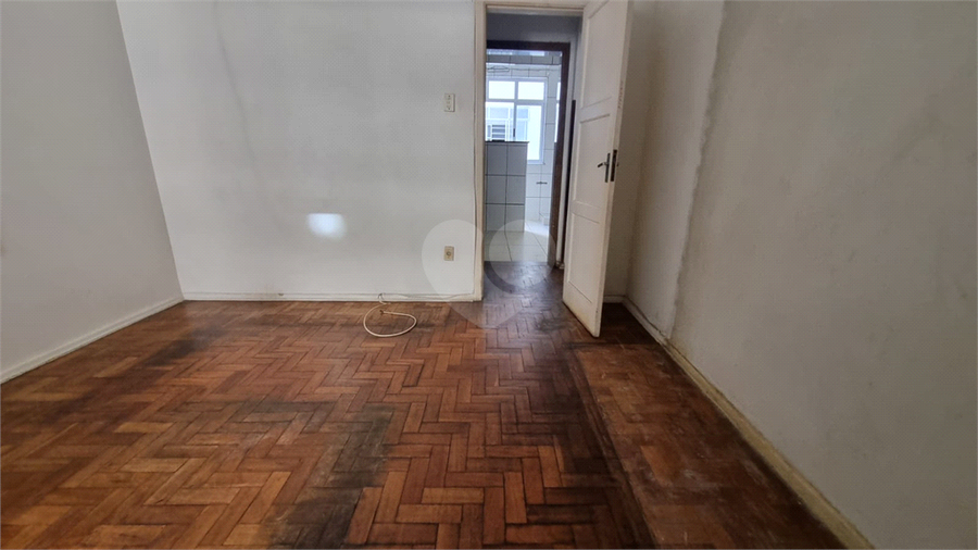 Foto REO1104574