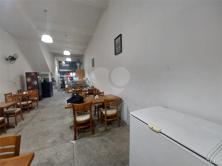 Foto REO1104580