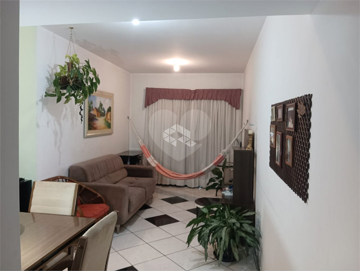 Foto REO1104581