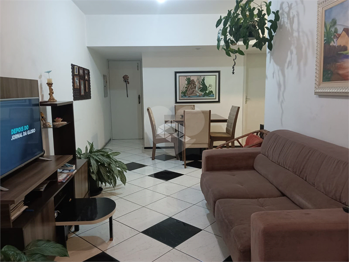 Foto REO1104581