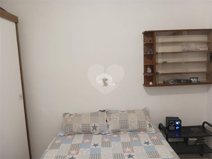 Foto REO1104581