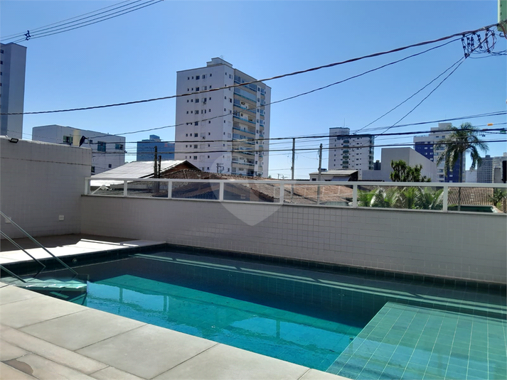 Foto REO1104582
