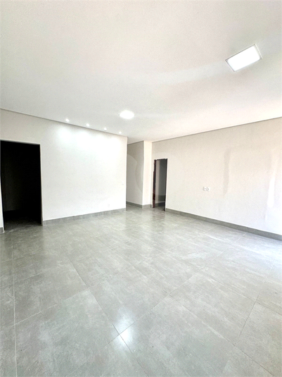 Foto REO1104587