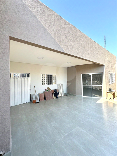 Foto REO1104587