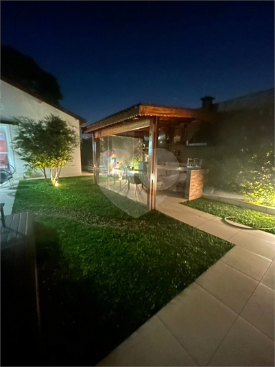 Foto REO1104590