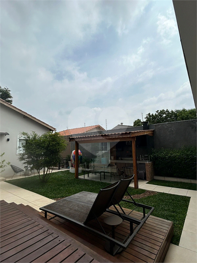 Foto REO1104590