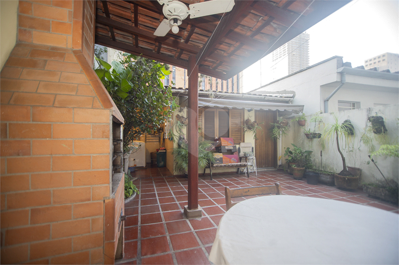 Foto REO1104592