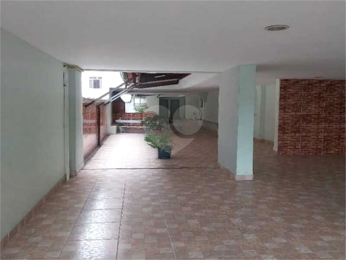 Foto REO1104593