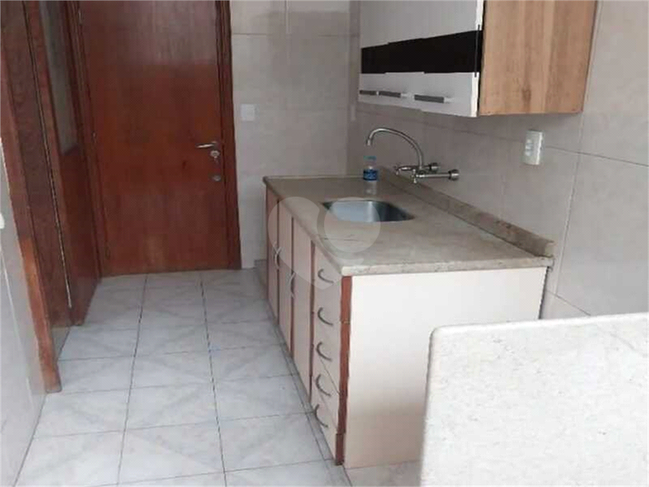 Foto REO1104593