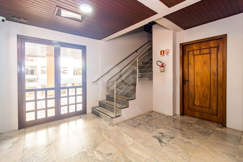 Foto REO1104600