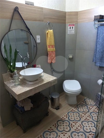 Foto REO1104618