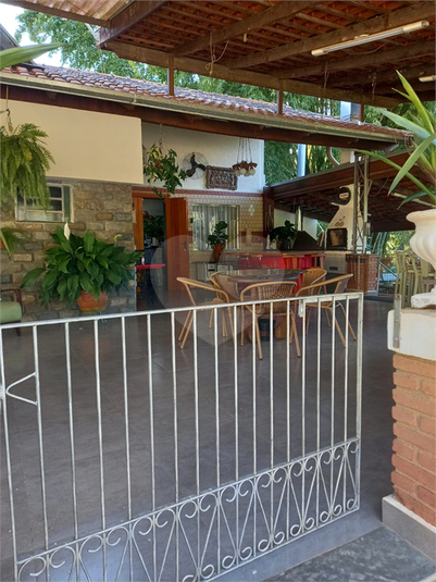 Foto REO1104618