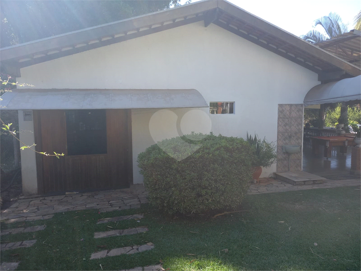 Foto REO1104618
