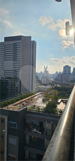 Foto REO1104632