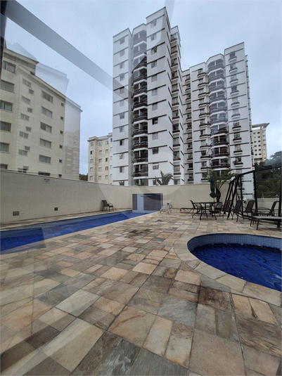 Foto REO1104633