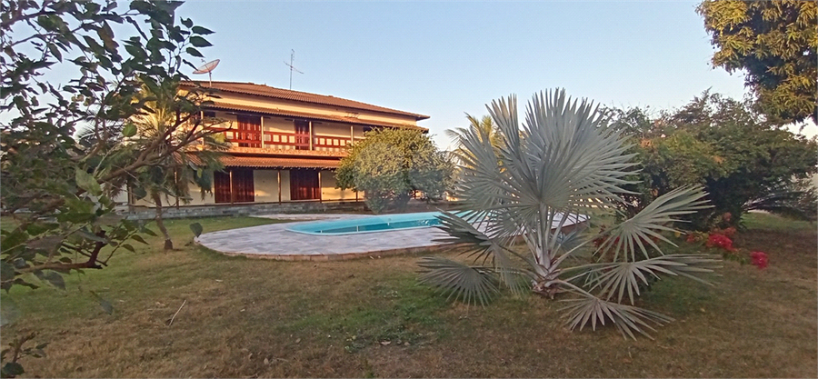 Foto REO1104638