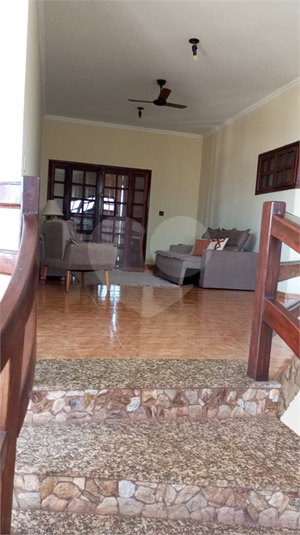 Foto REO1104638