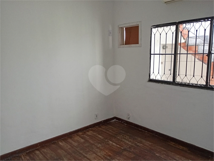 Foto REO1104649